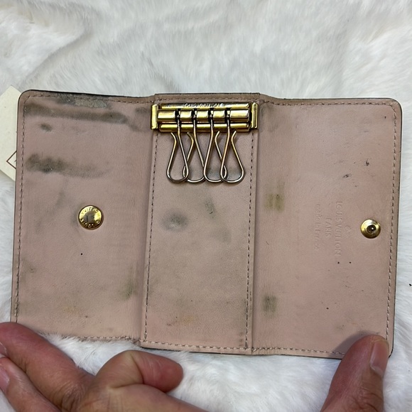 Louis Vuitton key case - Picture 3 of 7